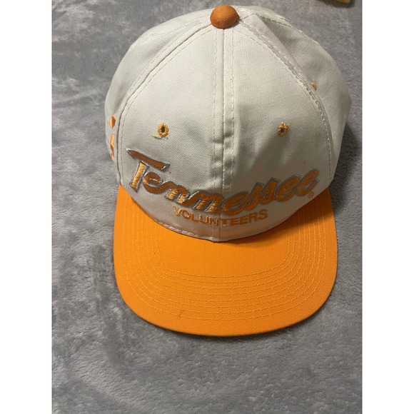 Sports Specialties Other - Vintage Sports Specialties Tennessee Volunteers The Twill Snapback Hat White
